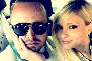 Аарон Пол: Не могу описать, как я взволнован, что в нашей жизни появится малыш