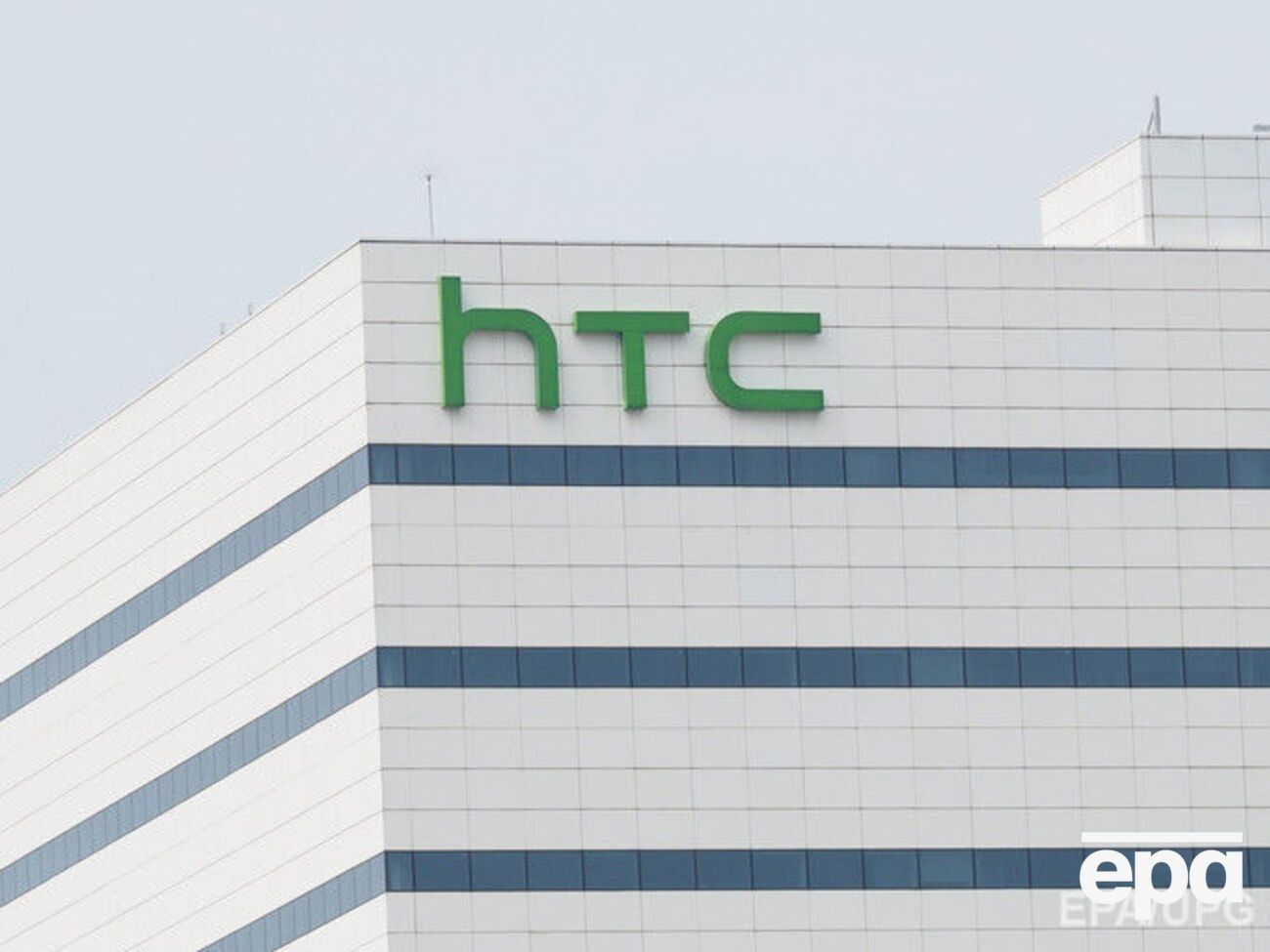 Google викупить у HTC частину активів