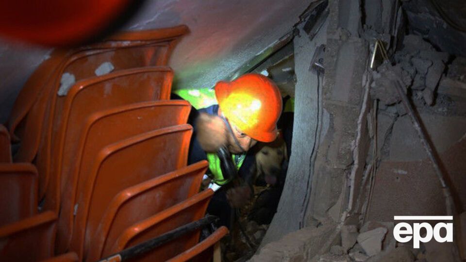 Количество жертв продолжает расти