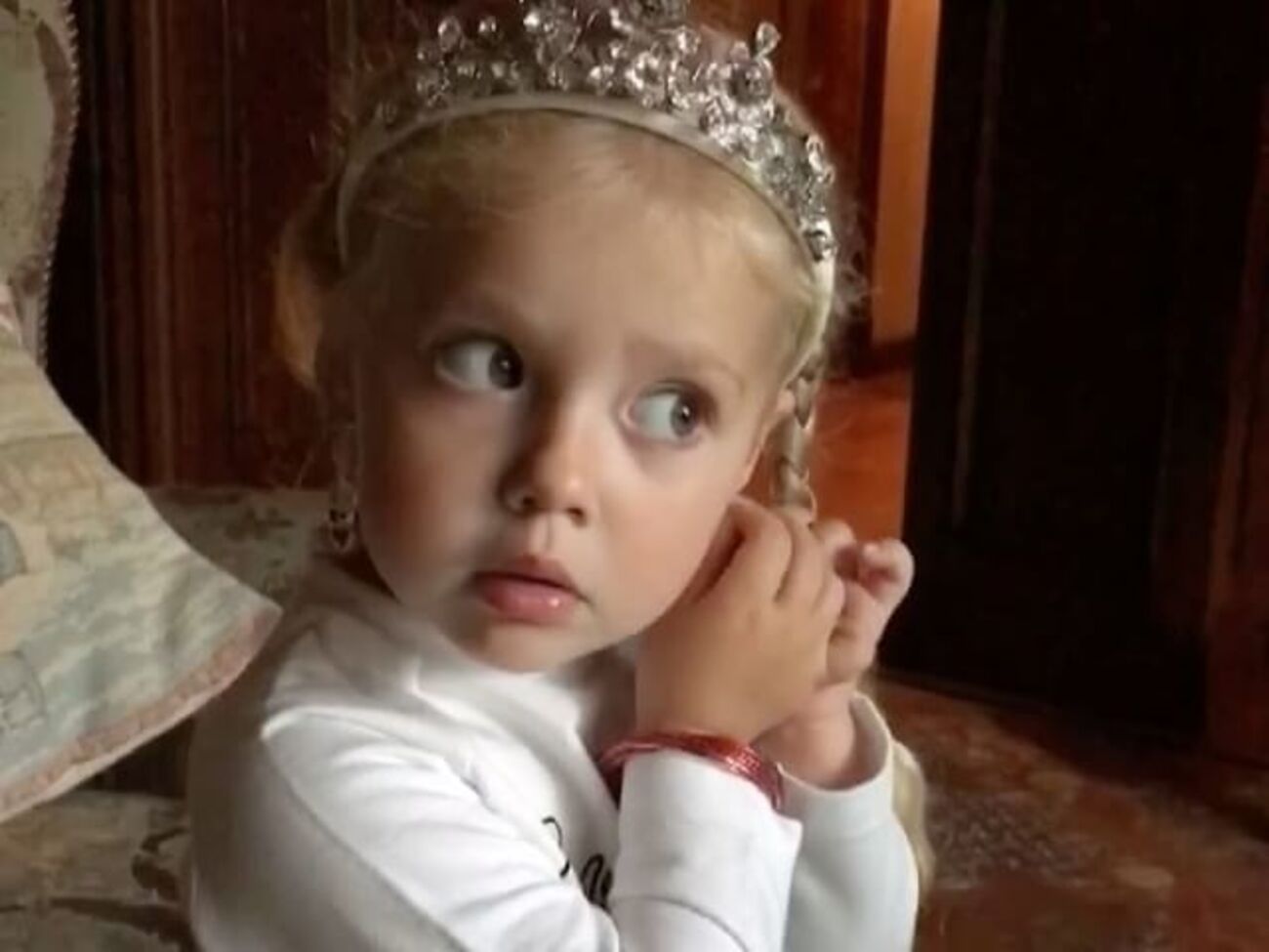 Галкин показал видео дочери