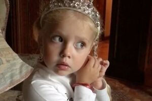 Галкин показал видео дочери