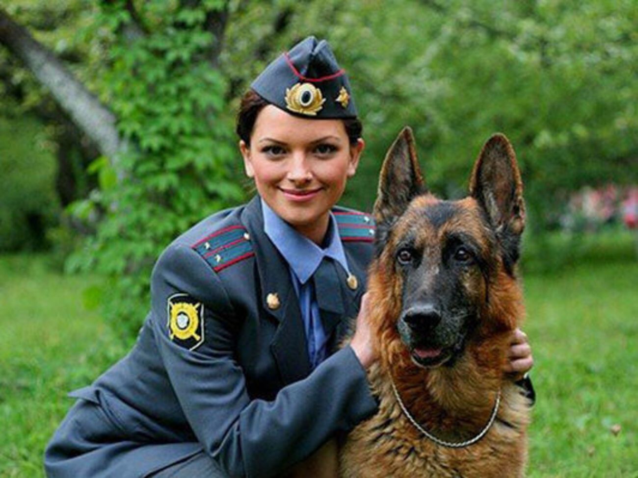 Актриса упала у себя дома