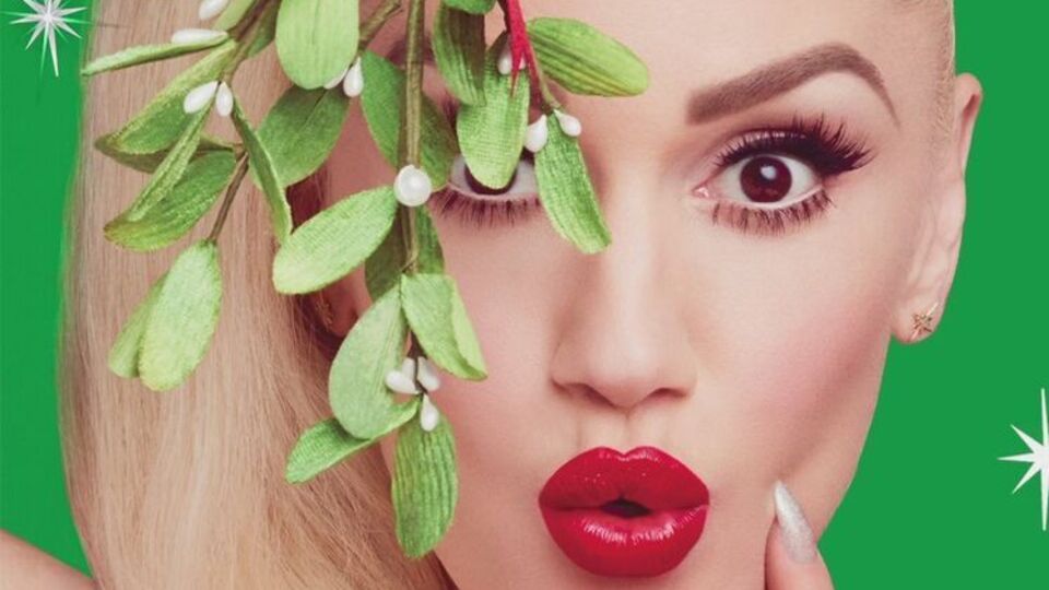 Стефані випустила різдвяну пісню