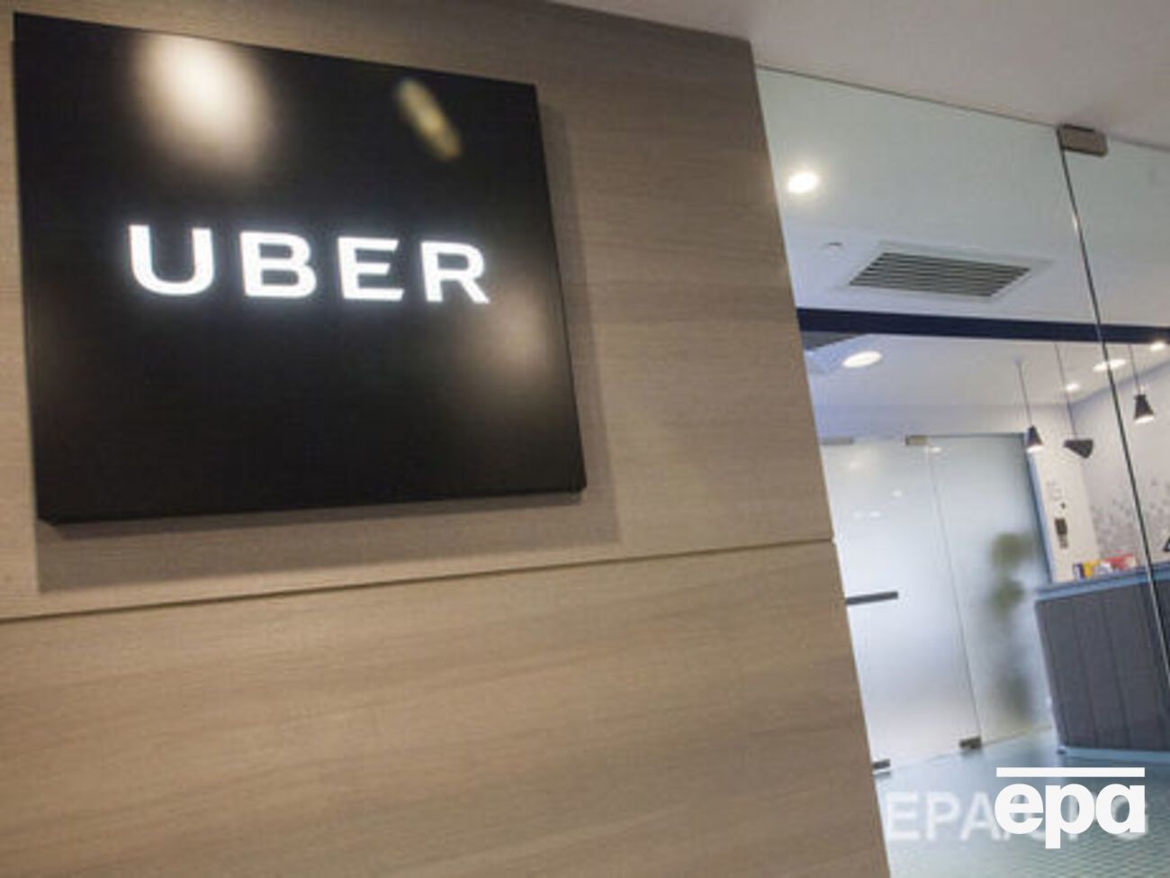 В Uber заявили, что если решение останется в силе, более 40 тыс. лицензированных водителей потеряют работу, а миллионы лондонцев – удобный и доступный вид транспорта