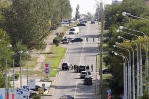 Обнародованы видео с места взрыва автомобиля Тимофеева