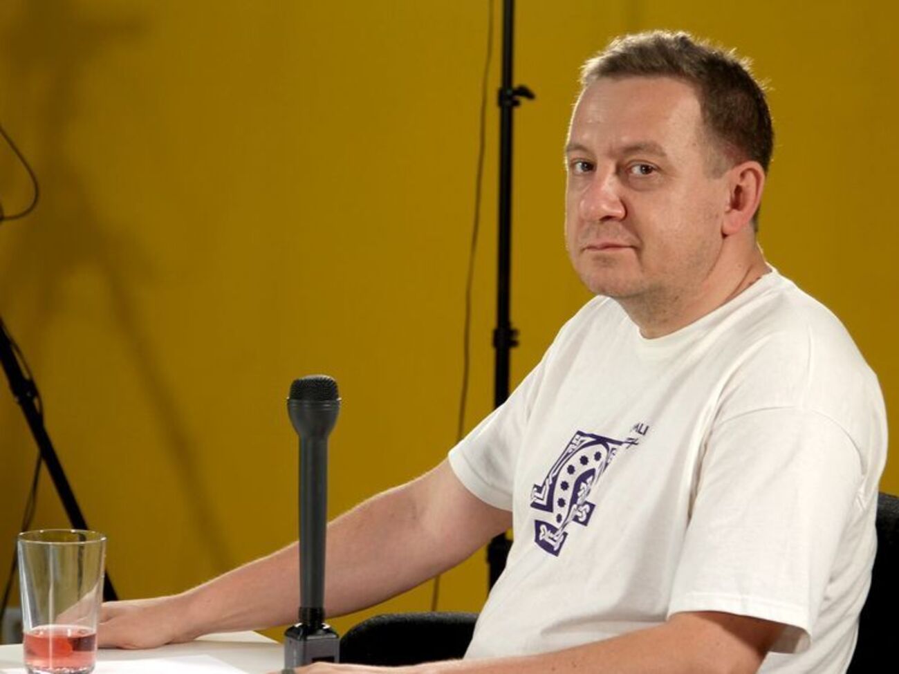 Муждабаев:&nbsp;Я сам, увы, говорю и пишу в основном по-русски