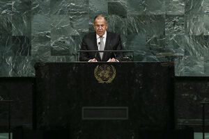 Лавров: Коли ми "зрізатимемо жирок", як би нам не зачепити живого організму організації