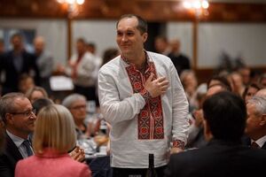 Бутусов: Не похоже, чтобы они собирались вводить миротворцев и заканчивать войну