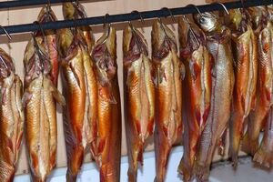 У Львові люди масово отруїлися рибою