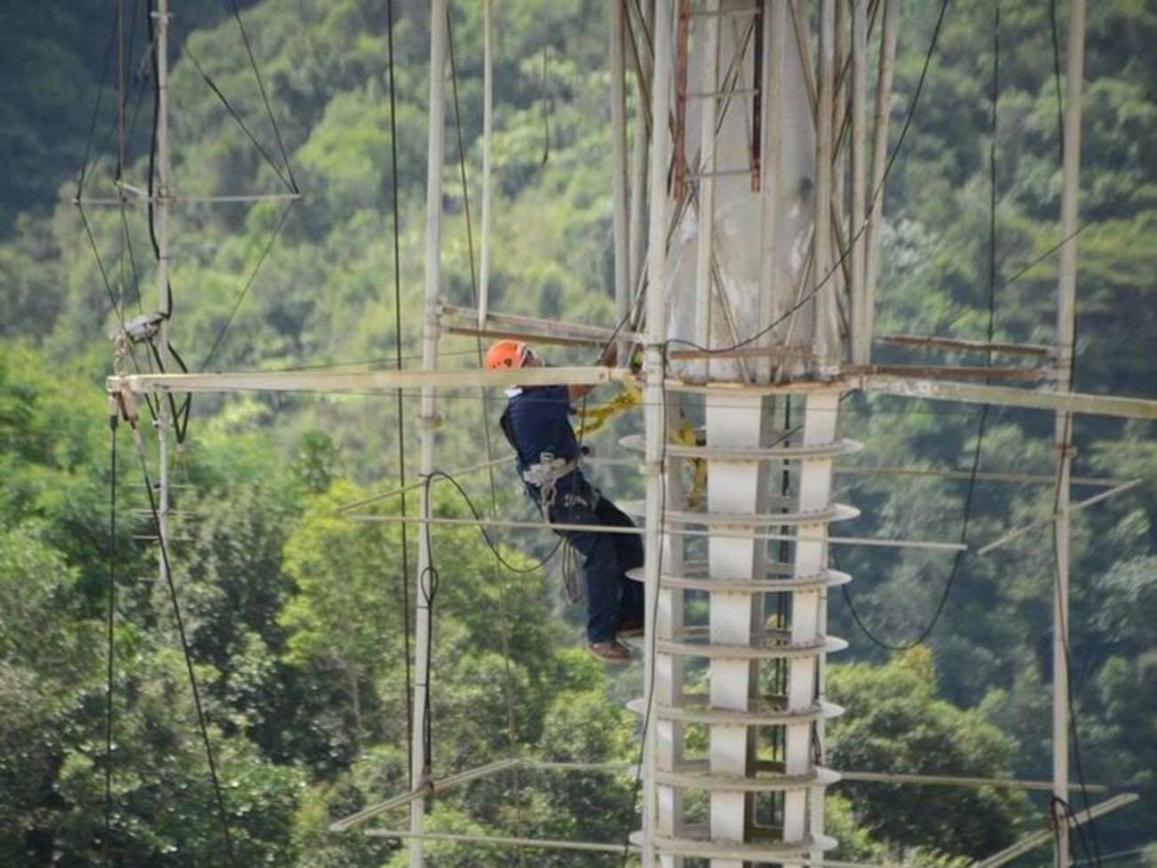 Еще в начале сентября радиотелескоп &nbsp;подготовили&nbsp;к урагану, однако тогда речь шла об угрозе урагана "Ирма"