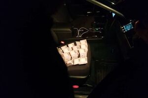 Кримінальне провадження проти чиновника міськради Дніпра відкрили за ст. 368 ККУ – "одержання хабара"