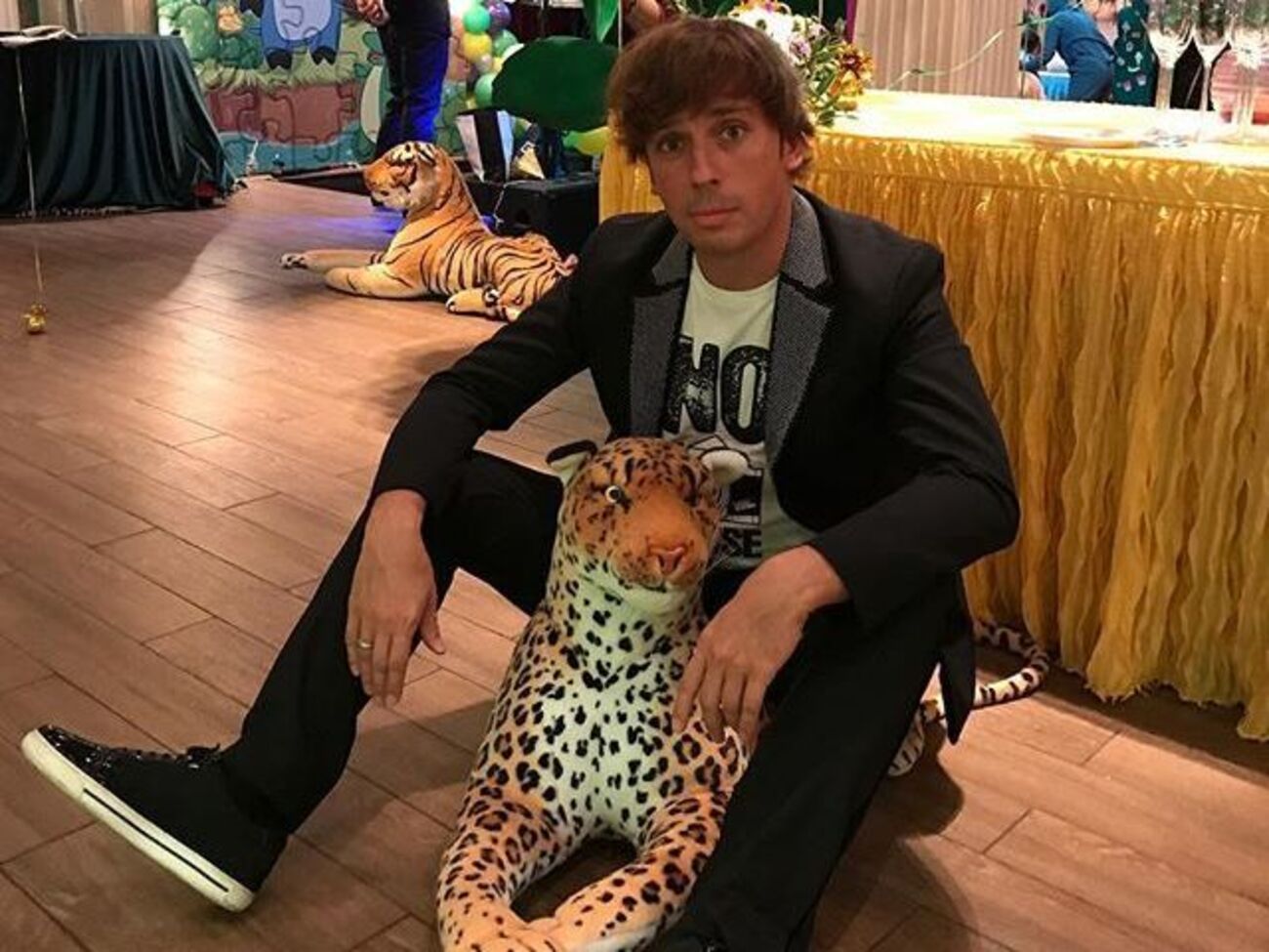 Галкин:&nbsp;Пока все спят и никого нет в ленте, шлю тебе, Алла любимая, колыбельную с гастролей!