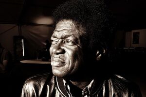 Чарльз Бредлі помер на 69-му році життя