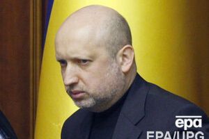 Турчинов: Тільки перекривши кордон, можна зупинити завезення військових, зброї та боєприпасів із Росії на окуповані території