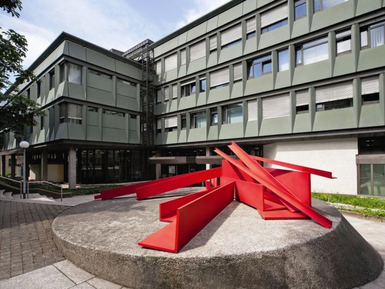 Справу розглядає верховний земельний суд Штутгарта