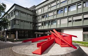 Справу розглядає верховний земельний суд Штутгарта