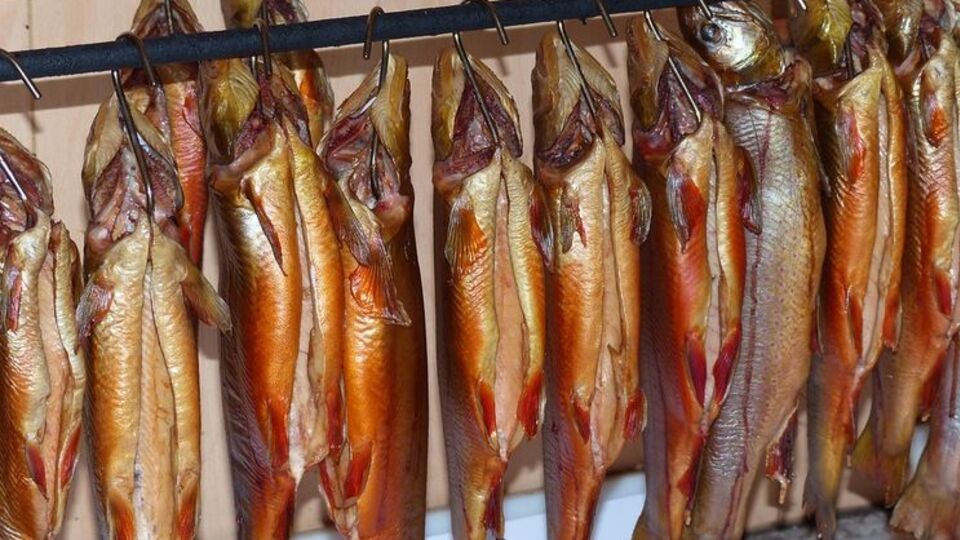 Усі потерпілі вживали скумбрію гарячого копчення