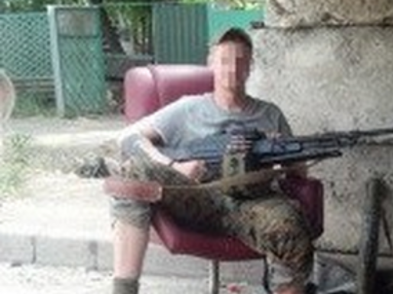 Боевик был задержан при попытке перейти линию разграничения для посещения родственников