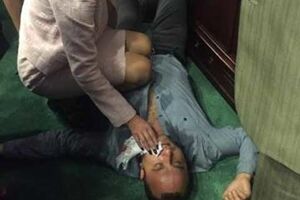 У Хахулина диагностировали сотрясение мозга и перелом челюсти