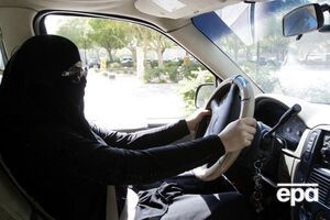Право женщин на вождение автомобиля должно быть реализовано в соответствии с законами шариата, говорится в указе