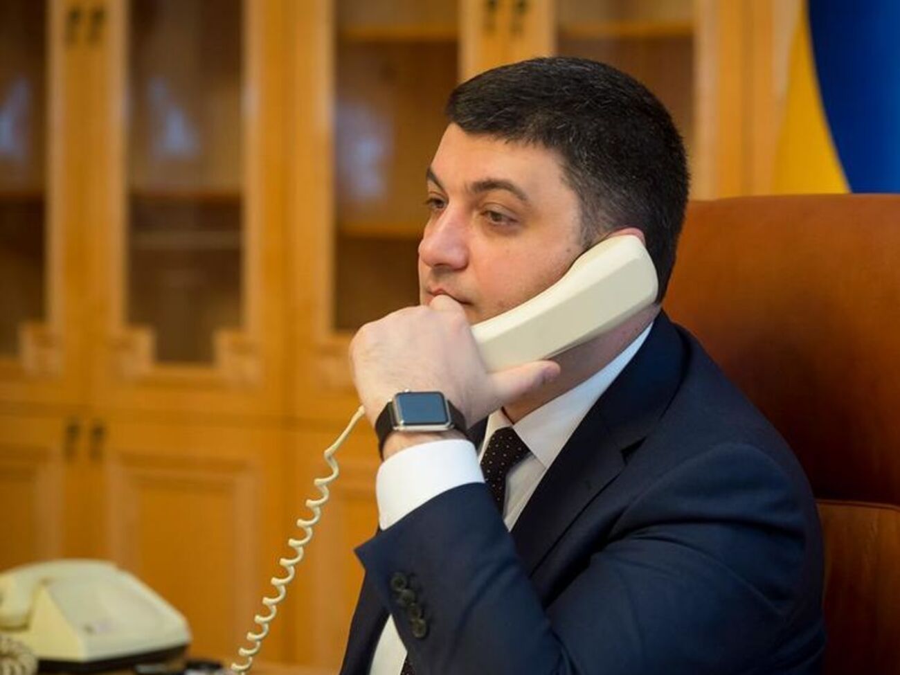 Гройсман возьмет под контроль ликвидацию ЧП на арсенале