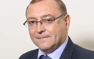 Коровий: Сейчас принимаются меры, связанные с развертыванием четырех танков, которые будут входить в зону, охваченную самым сильным огнем