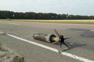 Міністр оборони і глава Генштабу повинні добровільно подати у відставку після вибухів у Калинівці