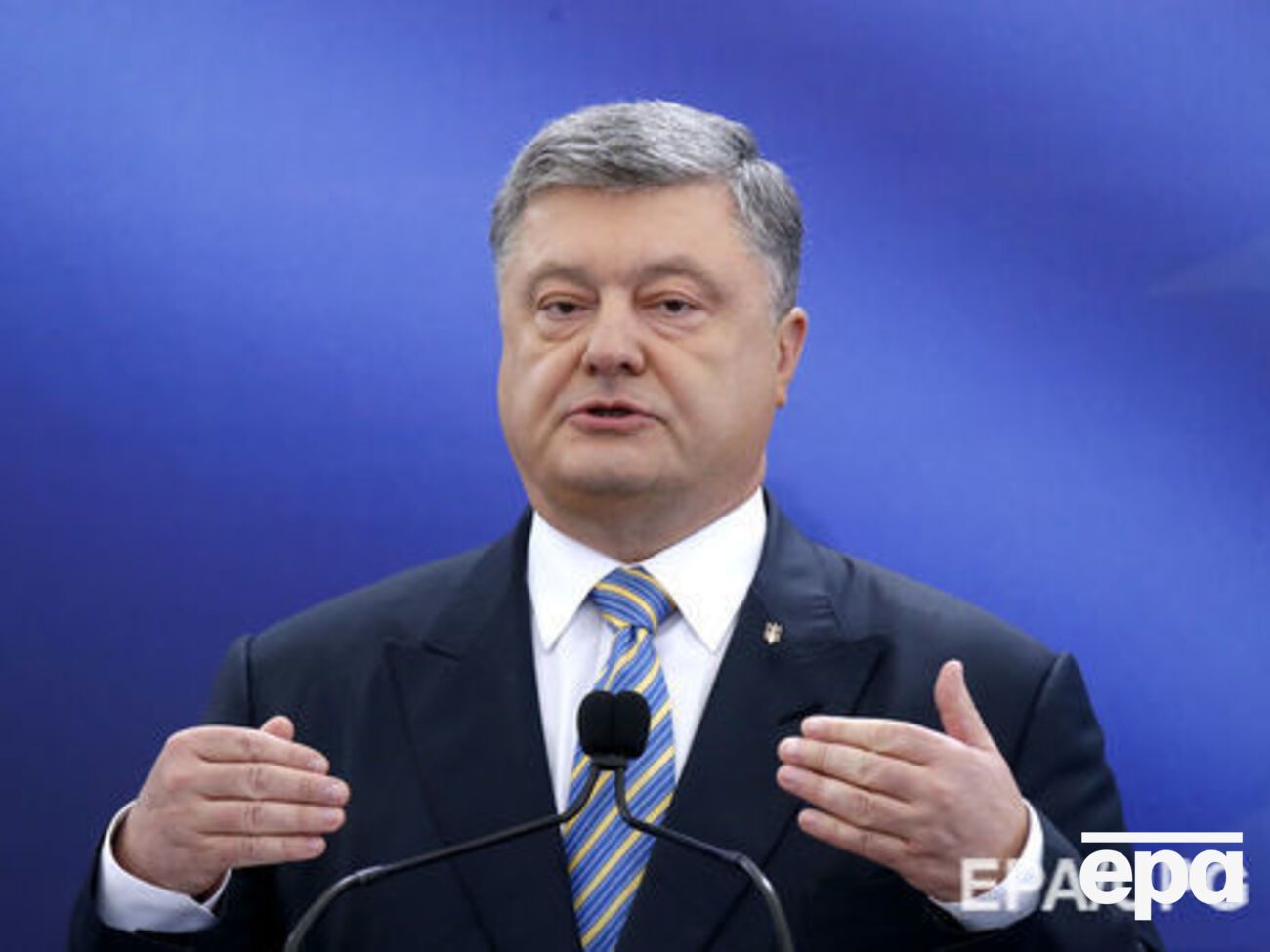 Порошенко зауважив ефективні дії центральної та місцевої влади під час евакуації населення в Калинівці