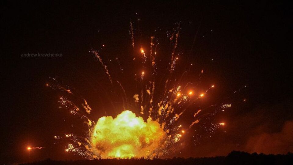 Сергій Місюра: Спитаєте, що ж тоді так розривається? Це велика кількість танкових снарядів і 120-мм мін