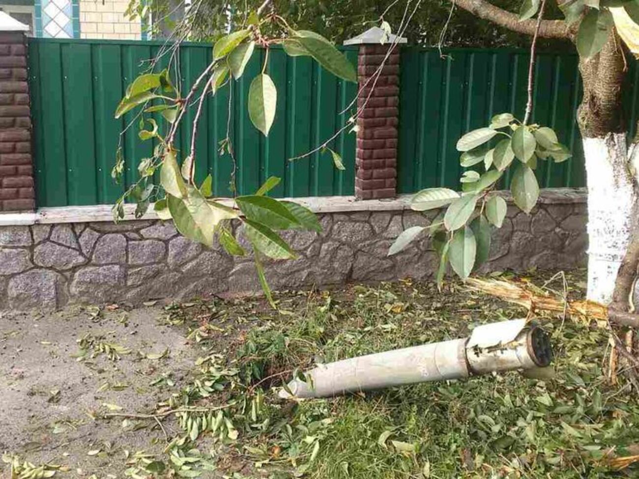 Пошук боєприпасів триває