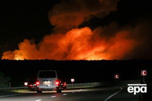 Два источника сообщают, что перед началом пожара был слышен гул беспилотника