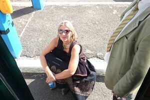 Морваі у пункті пропуску "Лужанка"