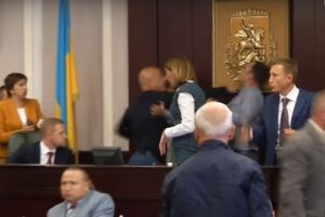 Удар нанес Карлюк