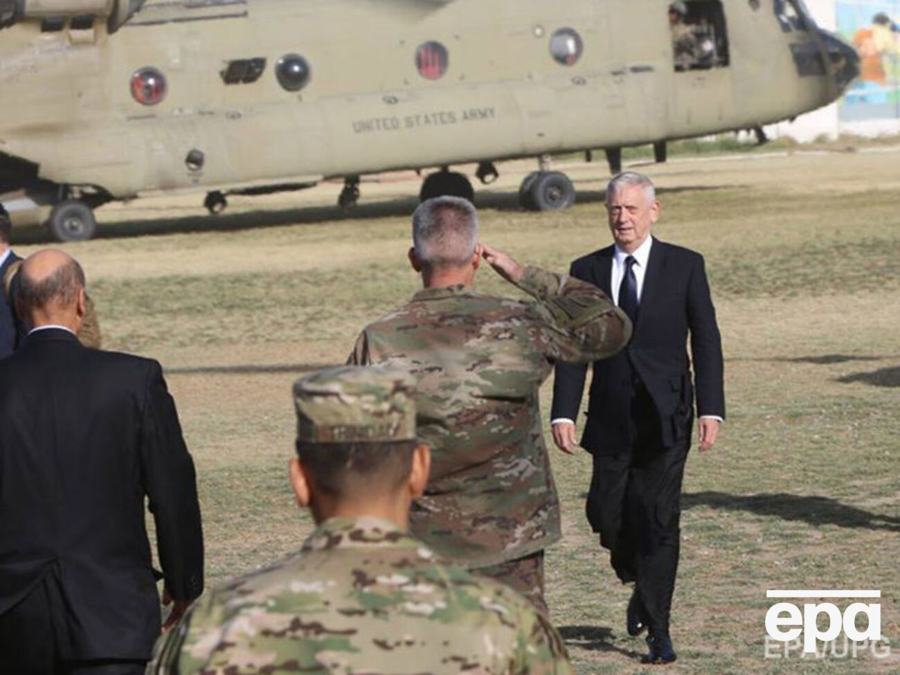 27 сентября Мэттис прилетел в Афганистан