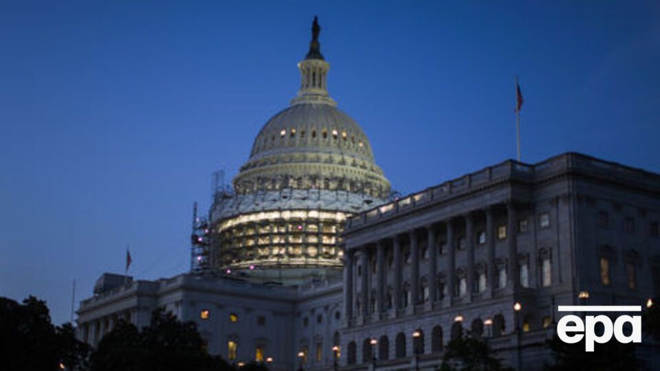 У Конгресі США мають намір зрозуміти, як Росія використовувала онлайн-інструменти для впливу на американські вибори, пише Reuters