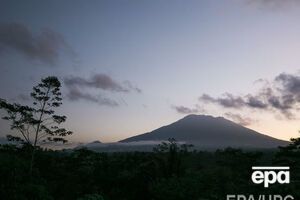 Вулканологи не можуть назвати точну дату виверження вулкана Агунг