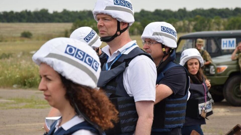 Наблюдатели миссии неоднократно сообщали о нападениях и провокациях со стороны сепаратистов