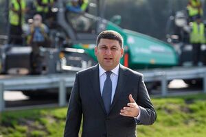 Гройсман повідомив про завершення робіт із розмінування околиць Калинівки