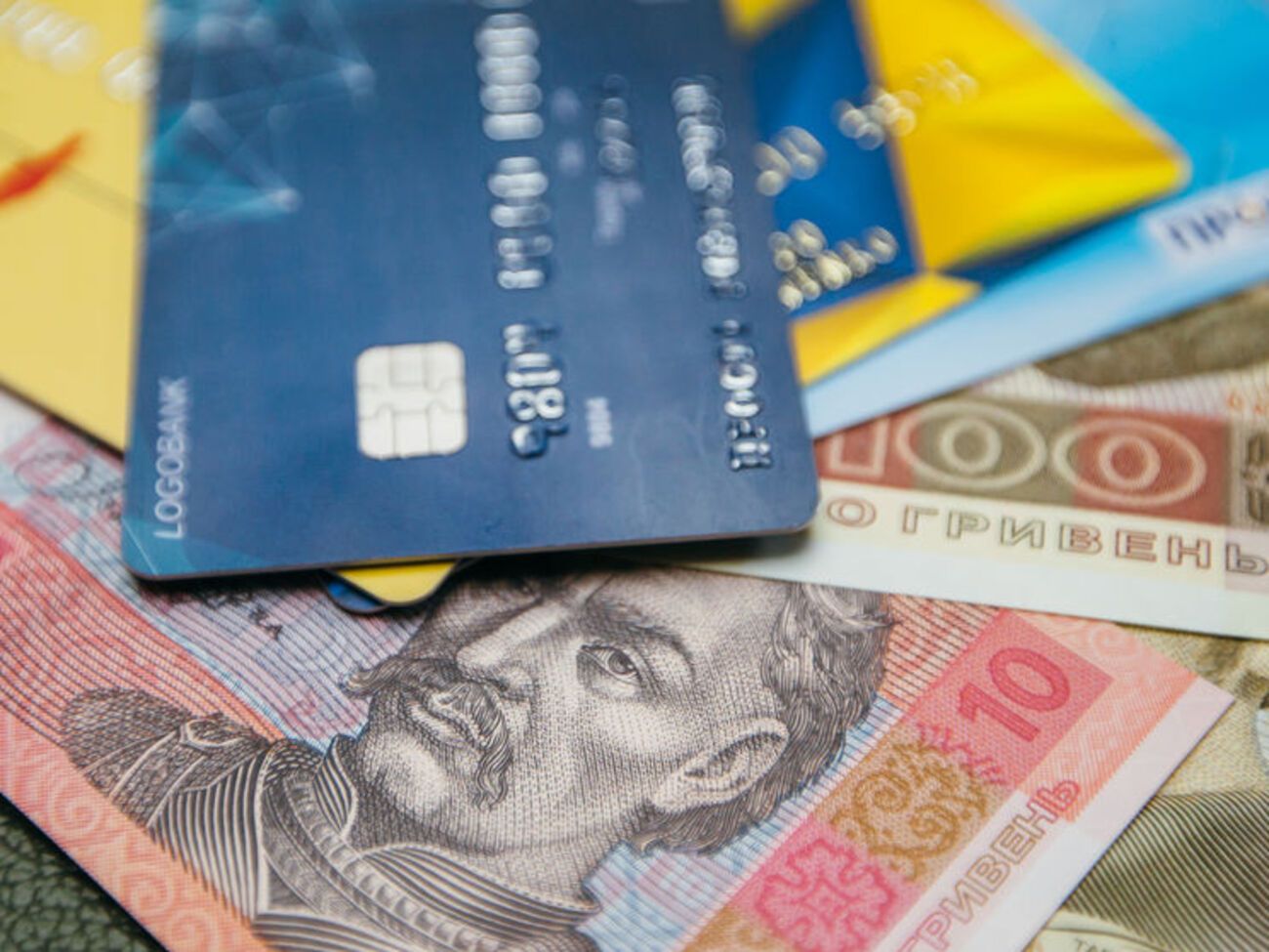 За рік Україна опустилася на 14 позицій