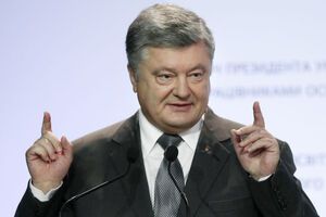Порошенко: Худшее уже позади
