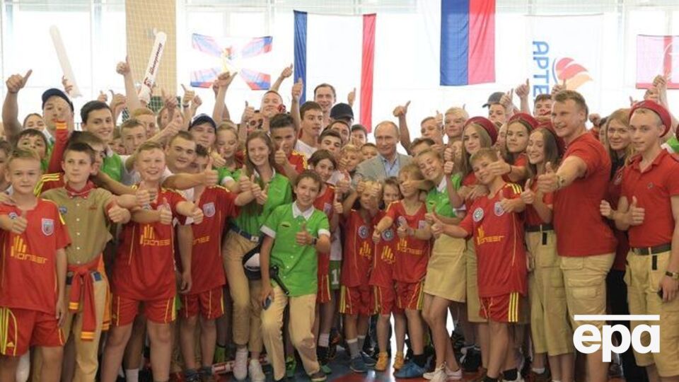 Психолог каже, що у кримчан умикається інстинкт виживання, а не розмноження