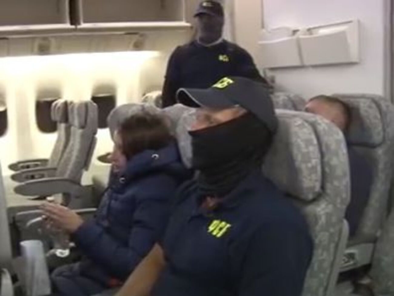 Затриманих літаком вивезли із Криму до Москви