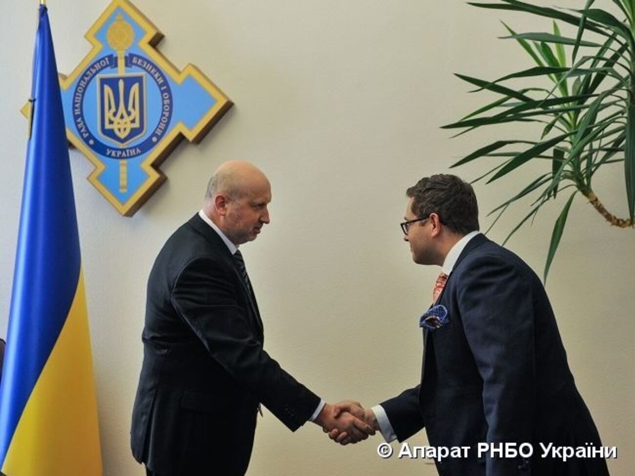 Турчинов і Стайнман обговорили питання українсько-американського співробітництва у сфері кібербезпеки