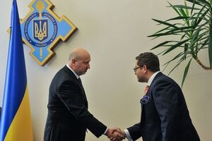 Турчинов і Стайнман обговорили питання українсько-американського співробітництва у сфері кібербезпеки