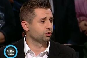 Арахамія: Коли в мережі почалося обурення у зв'язку з рішенням витерти стіни, уже стало зрозуміло, що такий учинок загрожує, як мінімум, громадським резонансом