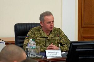 Муженко планує відвідати кілька військових баз Національної гвардії Каліфорнії