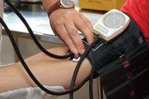 Минздрав призвал украинцев "быть более внимательными к себе"