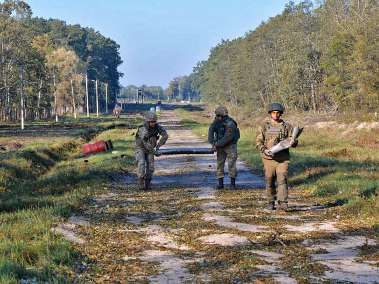 На території арсеналу працює 50 груп розмінування