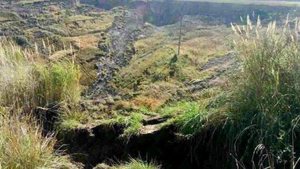 Обвал произошел сегодня около 14.00