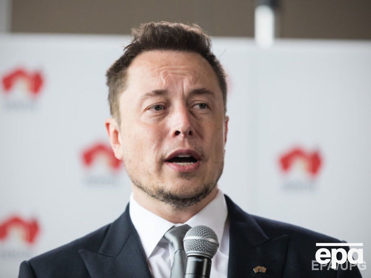 Ілон Маск: Китай, Росія, скоро всі країни стануть сильними у сфері інформатики